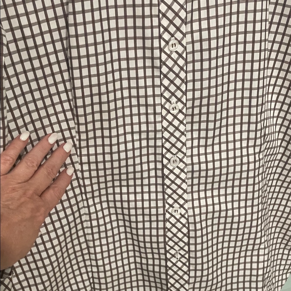 Finley Joey roll sleeve Brown and White Checkered Tunic - Picture 4 of 9